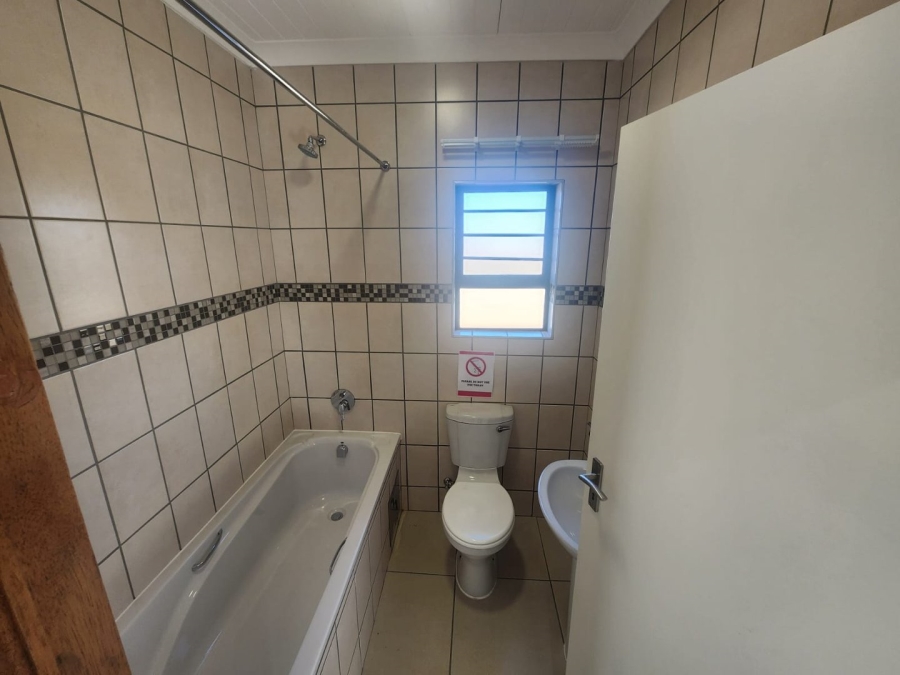 3 Bedroom Property for Sale in Mangaung Free State